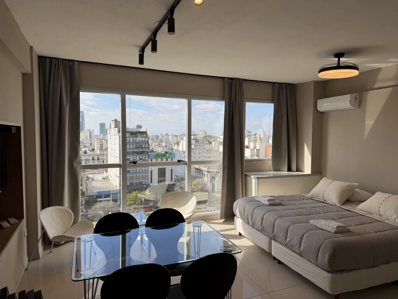 Alojamiento CITY con cama matrimonial de UNO Apart - Foto 3