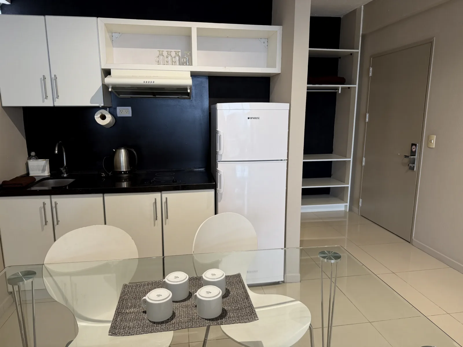 Alojamiento LOFT amplio para hasta 3 personas en UNO Apart - Foto 8